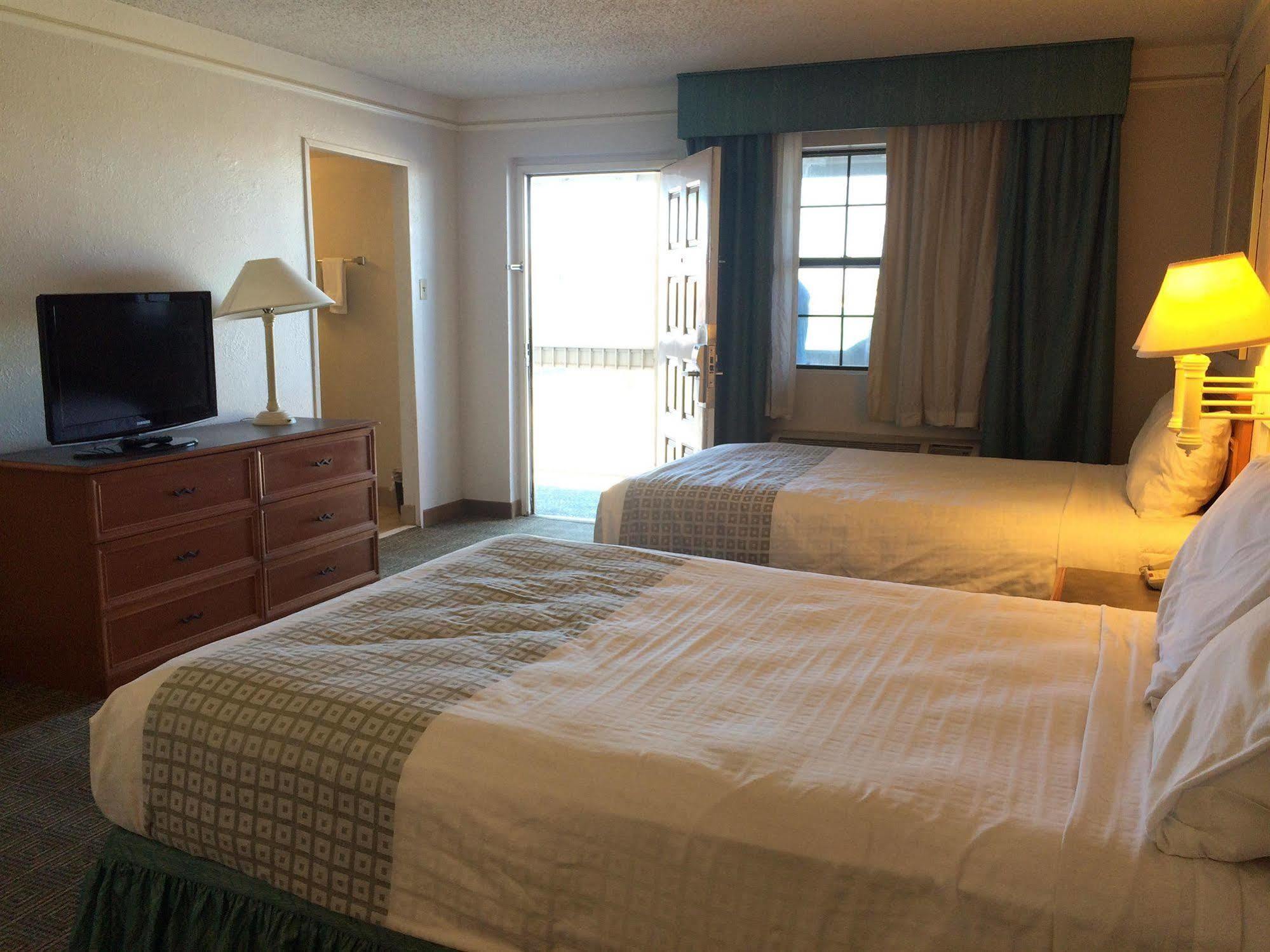Hemp Inn Oklahoma City South Eksteriør billede